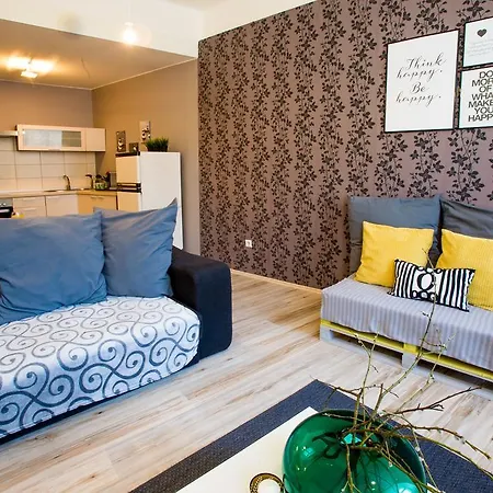 Spacious & Centrally Located *